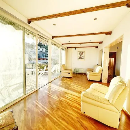 Penthouse Vista Mare - Portosole Sanremo